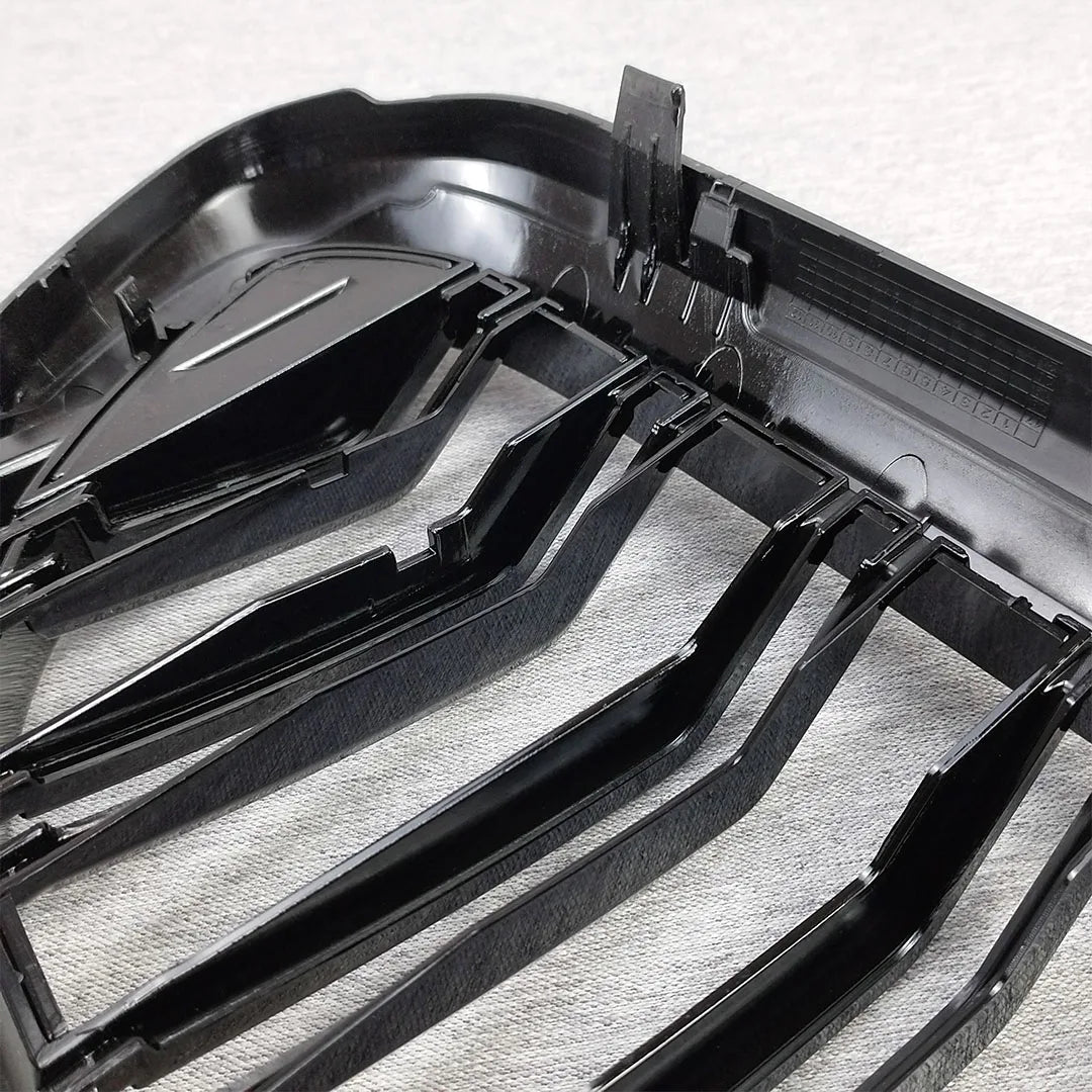Front Bumper Grill For BMW 5 Series M5 G30 G31 520i 530i 540i ABS 2-Slat Gloss Black Front Kidney Grille