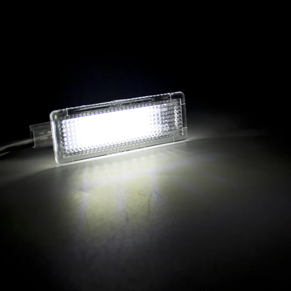 2PCS LED Courtesy Footwell Under Door Interior Light 63316972605 For BMW E60 E70 E90 E92 E93 E87 E88 F02 F10 F20 X5 M3 MINI Z4