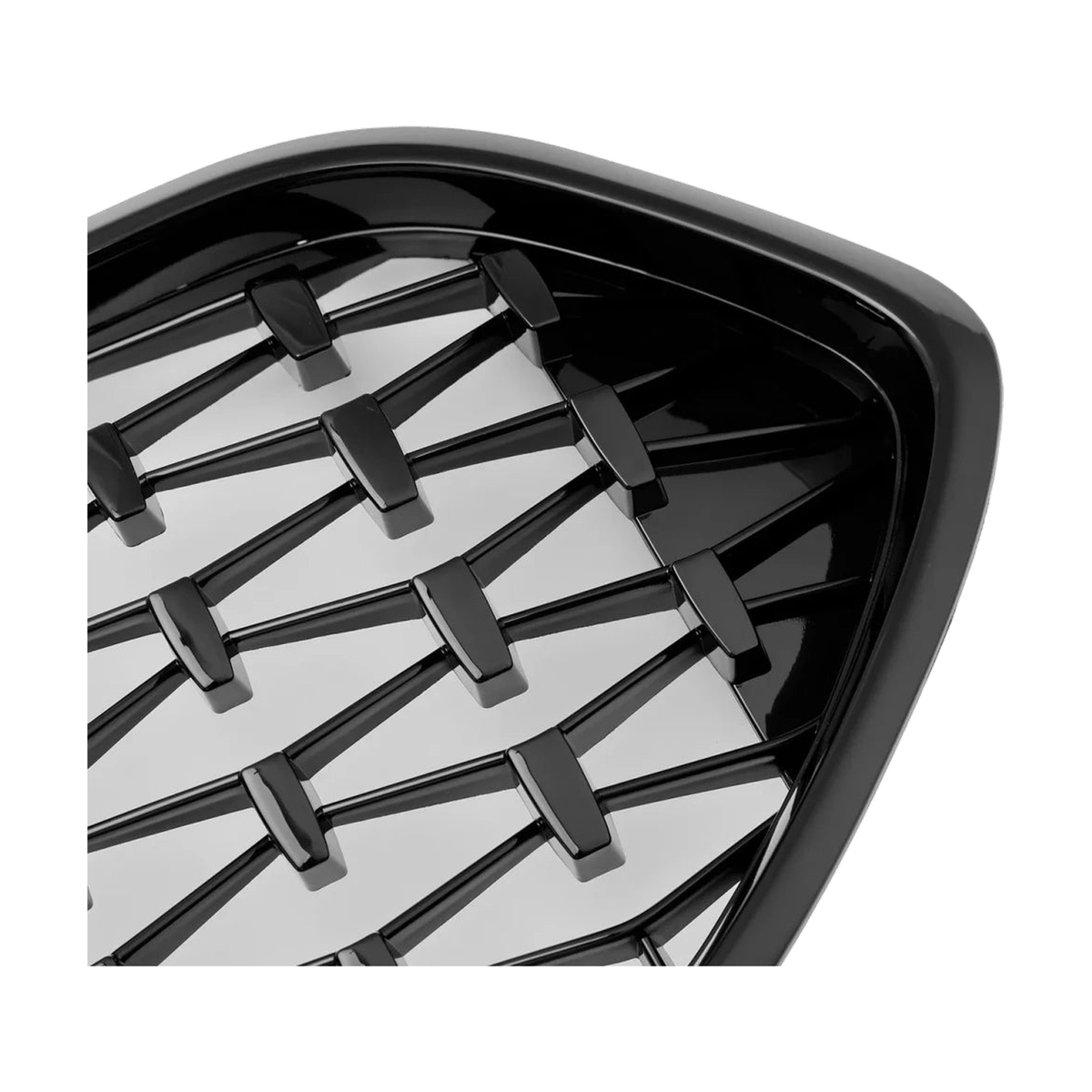 Close-up of the diamond mesh pattern on the front kidney grille, for BMW 2 Series F44 (2020+)