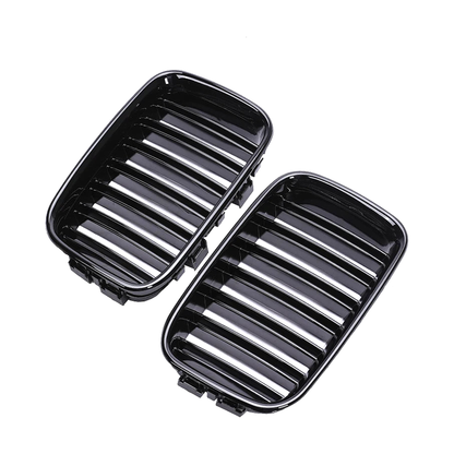Gloss black dual-slat kidney grille pair for BMW E36 Pre-LCI (1992-1996), front view