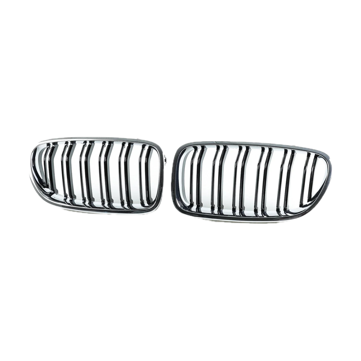 Chrome and black double-line kidney grille pair, front view, for BMW 5 Series F10 / F11 / M5 (2010-2017)
