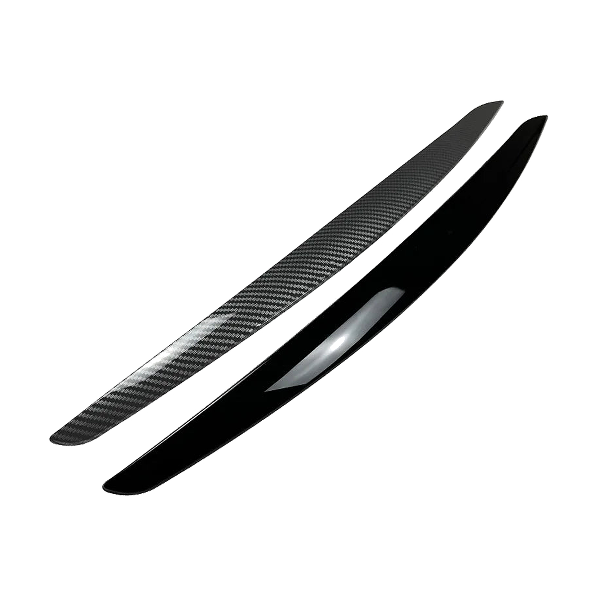 Headlight eyebrows detail showing carbon fiber and gloss black finishes for BMW E92 / E93 Pre-LCI